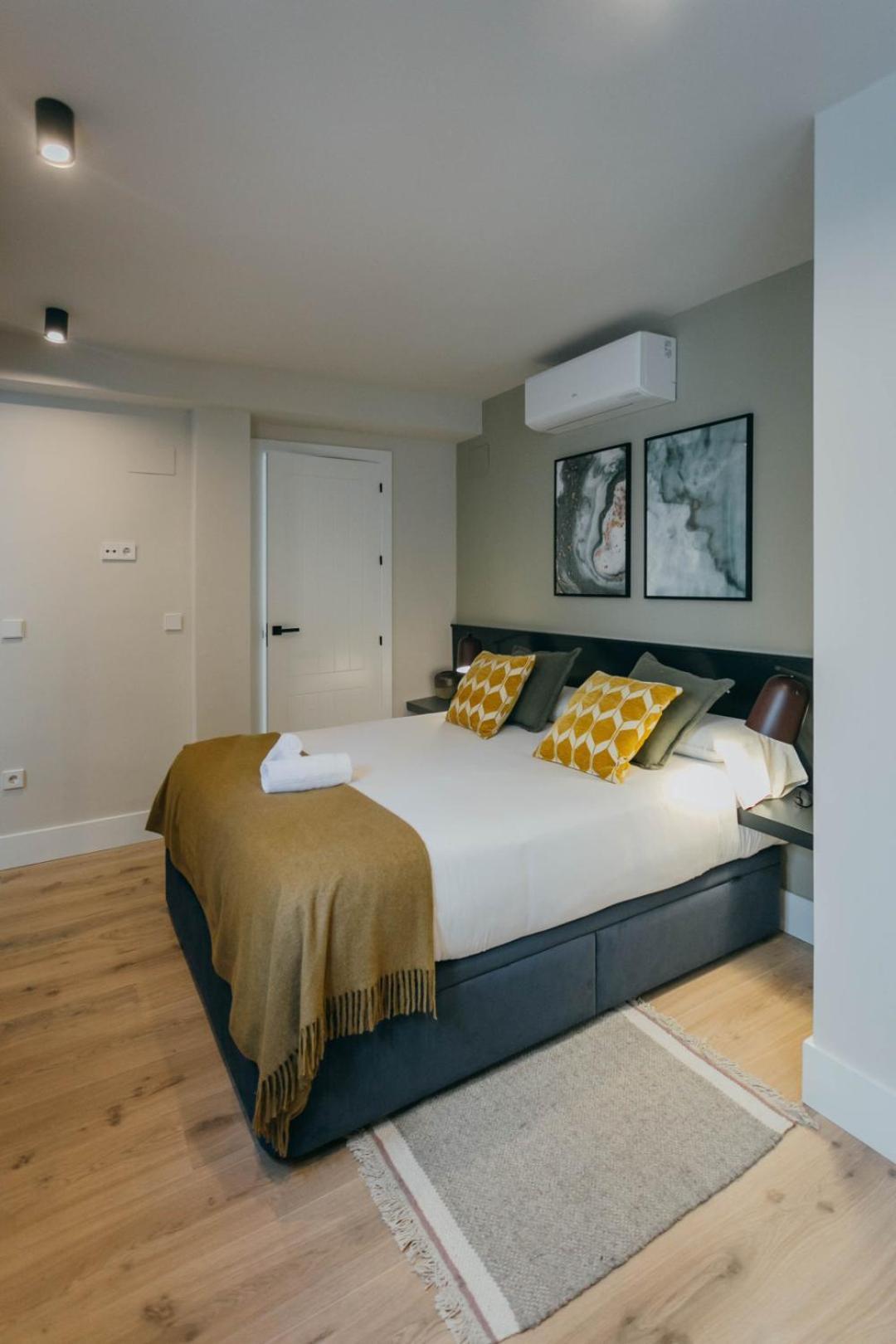 Elegant And Luxury 2Bd 2Bth- Alfalfa Seville Exterior photo