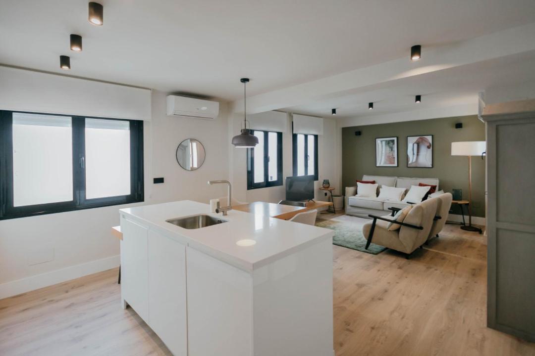 Elegant And Luxury 2Bd 2Bth- Alfalfa Seville Exterior photo